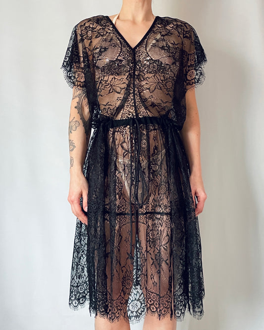 Lace short dress Vamp