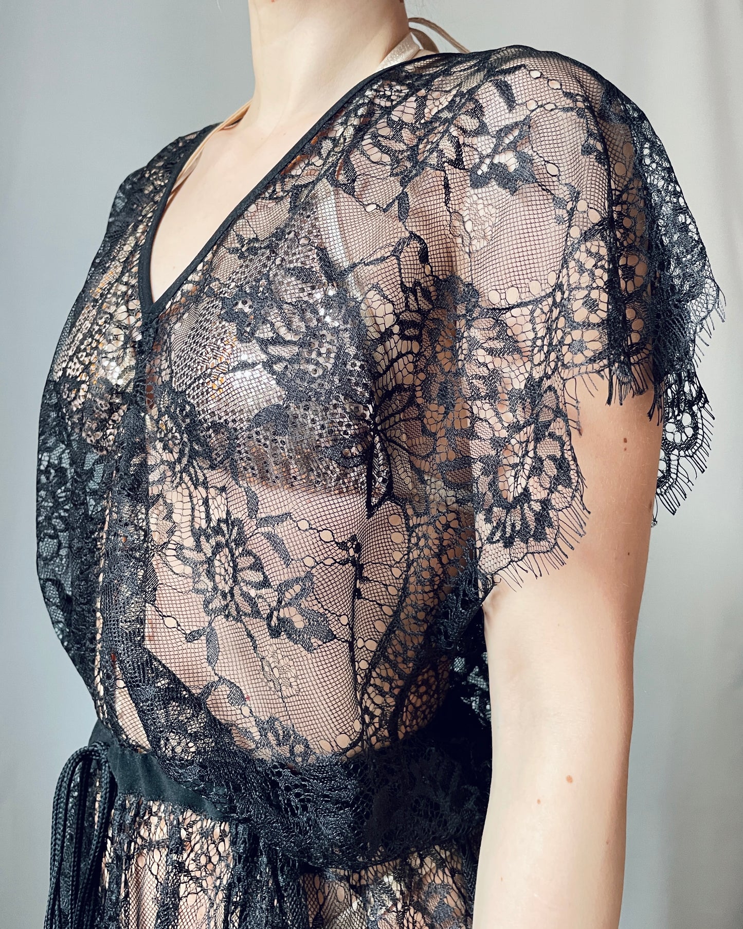 Lace short dress Vamp
