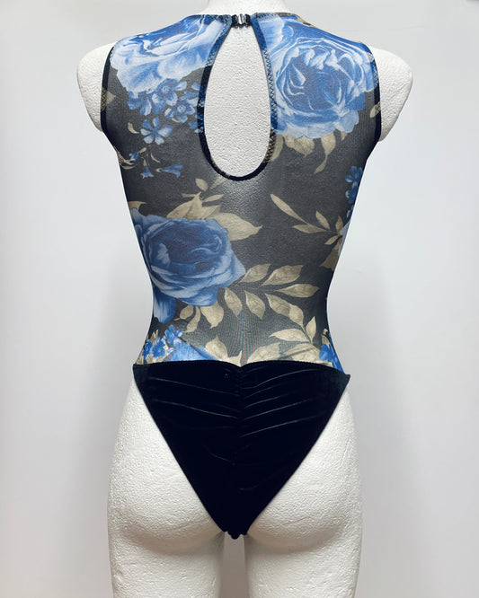 Bodysuit with high leg cut